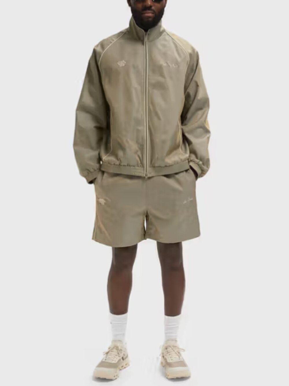 BNWT SS26 LES DEUX SMITH SHINY SHORTS XL